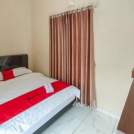 Reddoorz Near Bns Batu Hotel Tlekung Bagian luar foto